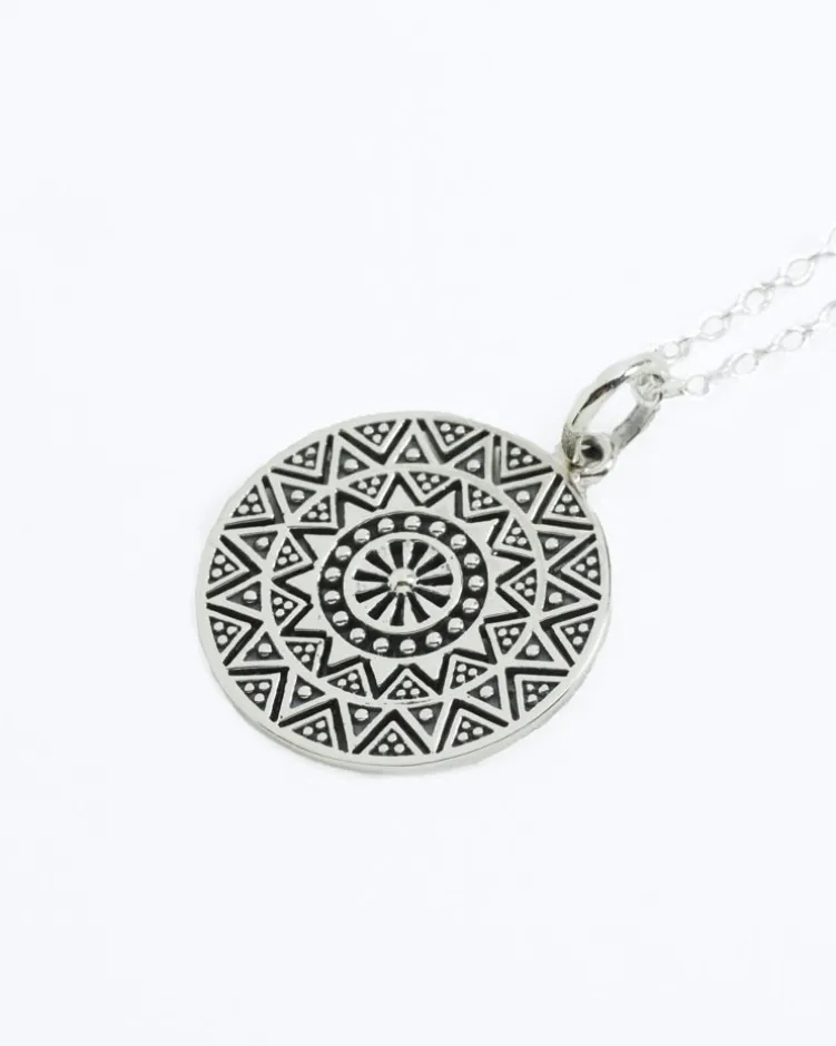 Collar Akot