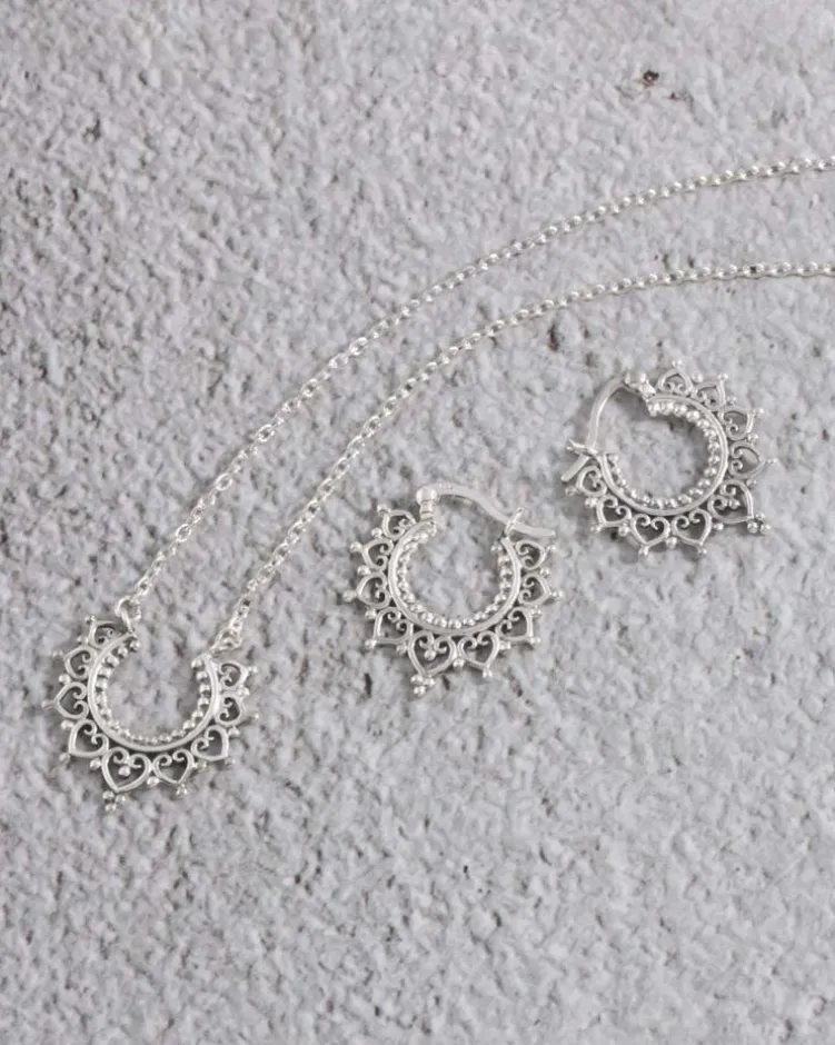 Collar Heket