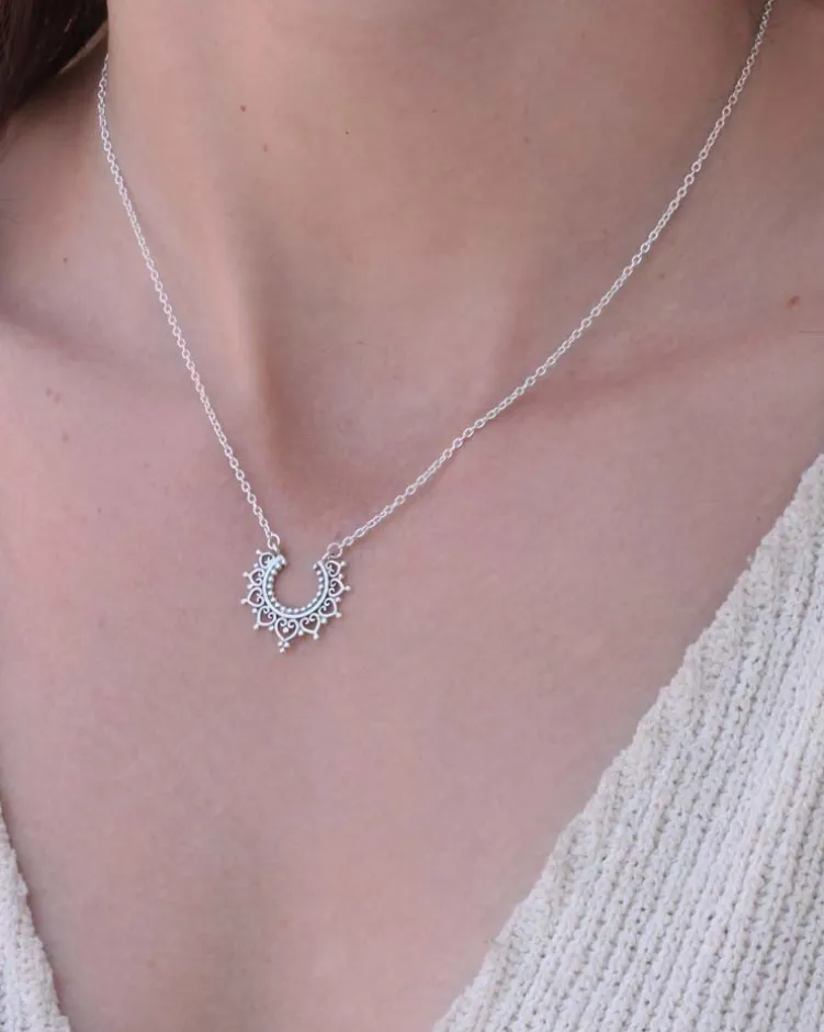 Collar Heket