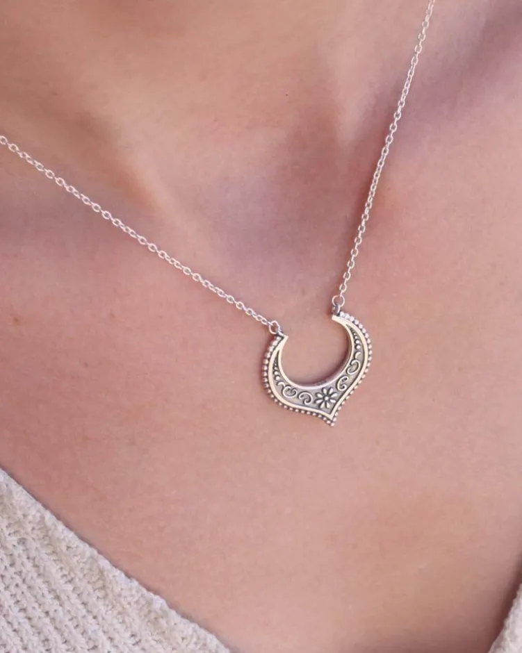 Collar Maat