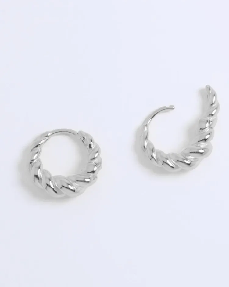 Pendientes Nebet
